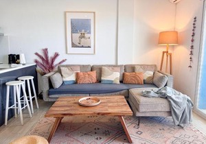 Tarifa Cozy House - Beach Front, Pool, Parking