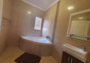 Tenacity Mafikeng Guesthouse