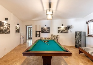 Tequila Sunrise Beach Villa - Diani Beach - Kenya
