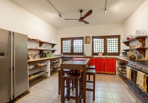 Tequila Sunrise Beach Villa - Diani Beach - Kenya