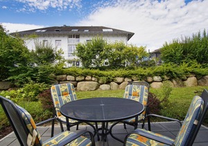Terrace, free use of the AHOI adventure pool and sauna - Villa Antje FeWo 04