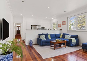 Terrace House with Park Views