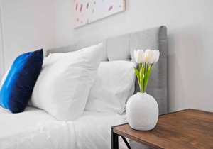 The Addison by Kasa | Simple Queen Studio | San Francisco