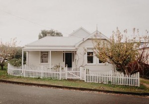 The Allotment Albany - Centrally Located Cottage in Old Albany