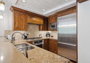 The Aspen Mountain Residences Luxury 3 Bedroom Mountainside