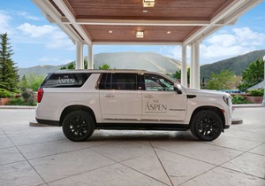 The Aspen Mountain Residences Luxury Studio King Room Mountainside