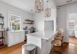 The Charleston | Southern Ease, Contemporary Flair