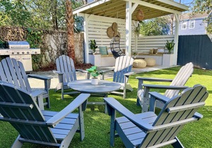 The Charleston Suites: The Charles Suite