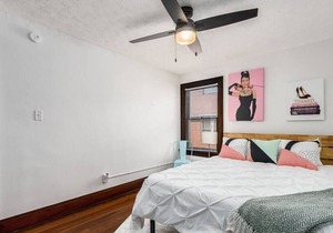 The Cobblestone Condo- 2 BR 3 Beds