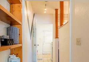 The Cottage at Quincy B - Studio apartment in great location!