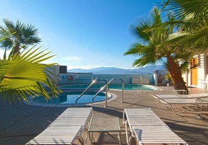 The Getaway #2: Pool, Mountain View, Kids/Pets welcome