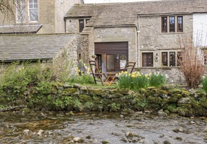 The Hayloft at Tennant Barn