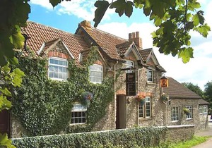 The Hunters Rest Inn