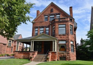 The Inn on Ferry Street