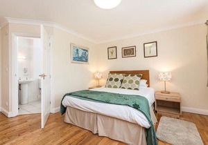 The Inn With The Well