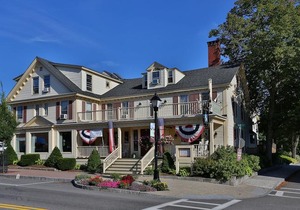 The Kennebunk Inn