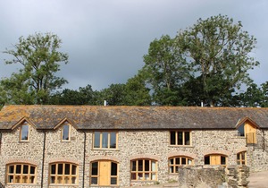 The Lower & Upper Arches, luxury Converted Barn in Devon countryside