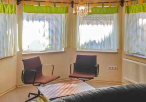 The modern and generously equipped vacation apartment in Villa Pegasus is located in the basement of