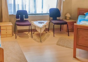 The modern and generously equipped vacation apartment in Villa Pegasus is located in the basement of