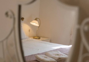 The Old Mansion Two Bedroom Apartment