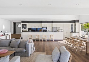 The Pines on Killcare Beach - beachside luxury for all the family