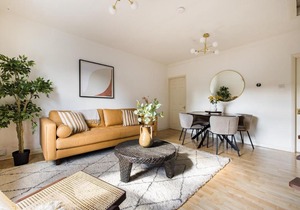 The Reading Wonder - Stunning 2BDR Flat with Parking