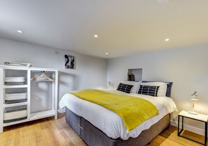 The Sheep Pen - One Bedroom House, Sleeps 2