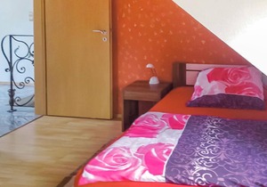 The spacious apartment in Villa Pegasus is located on two floors on the first floor and the 1st floo
