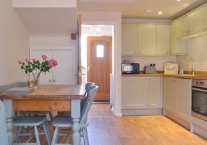 The Swallows - 28835