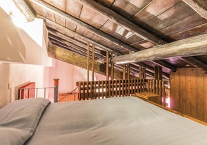 The town of Iseo is located directly on the shores of the homonymous Lake Iseo, 30 km east of the hi