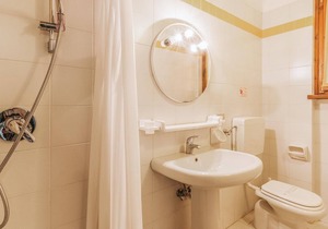 The town of Iseo is located directly on the shores of the homonymous Lake Iseo, 30 km east of the hi