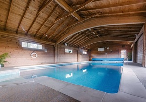 The Victorian Barn Rural Holiday Complex with Indoor Pool, Games Rooms, Lakes