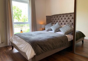 The West Cambridge Apartment