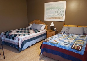 Thickwood Inn - Room 1 (4 People)