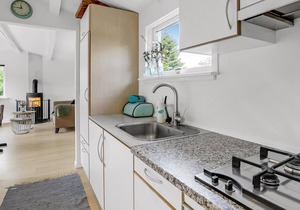 This appealing vacation home is the right choice for an unforgettable vacation by the sea!