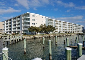 Thunder Island 61B-Baywater 39th St, Free WiFi, Pool, Elev, W/D, AC