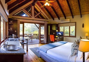 Thunzi Bush Lodge