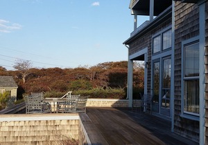 Tom Nevers Home For Family Vacation!