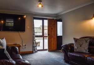 Tom Wragg Suite - Uk40248