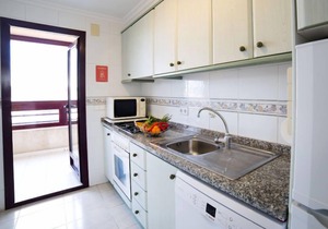 Topacio I by Interhome