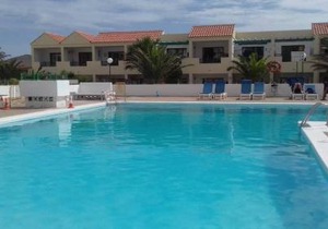 Torres del Castillo Ocean and Pool View