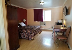 Travel Inn Westlake Los Angeles