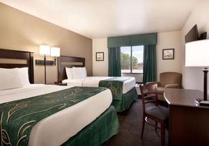 Travelodge by Wyndham Dexter