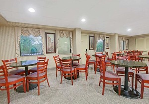 Travelodge by Wyndham Parsippany