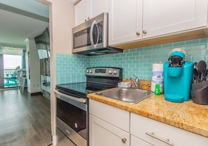 Tropical Oceanfront King Suite-Caravelle Resort 420