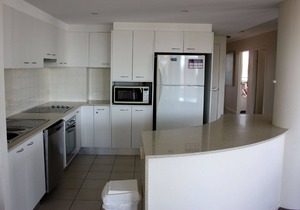 Twin Pines 401 - CBD Location