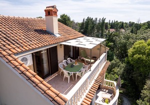 Two bedroom apartment with terrace and sea view Muline, Ugljan (A-8521-b)