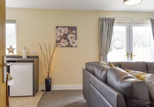 Two Dorchester Drive - UK32036