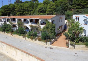 Two room apartment near the beach 1