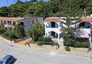 Two room apartment near the beach